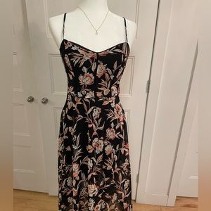 New White House Black Market floral dress